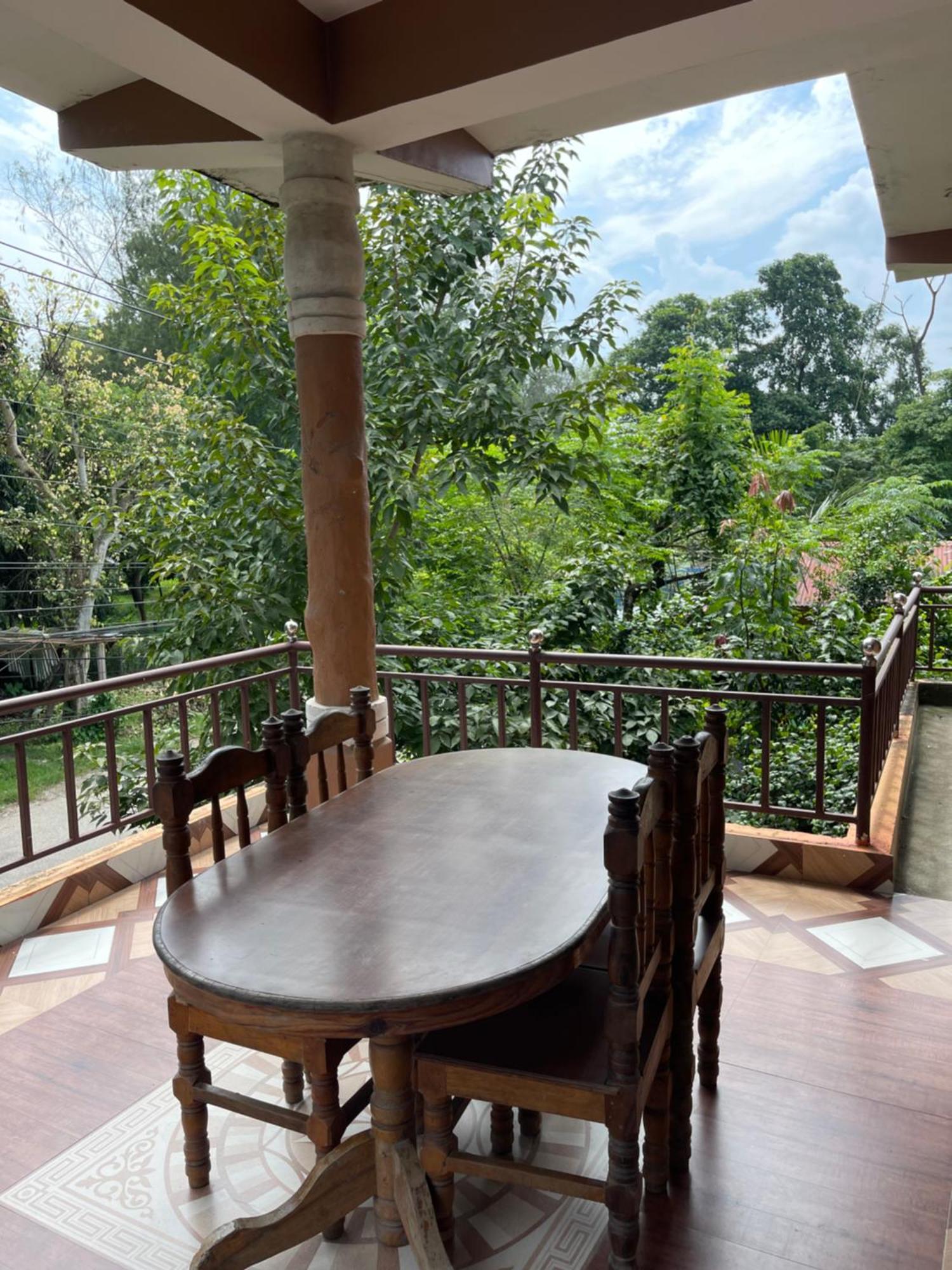 Tara Guesthouse - Sauraha,Chitwan Exterior foto